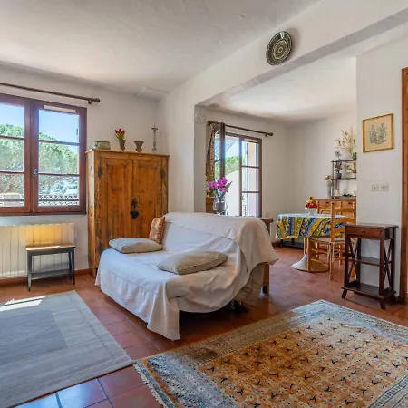 Domaine Des Restanques By Interhome Tatil Evi Sainte-Maxime