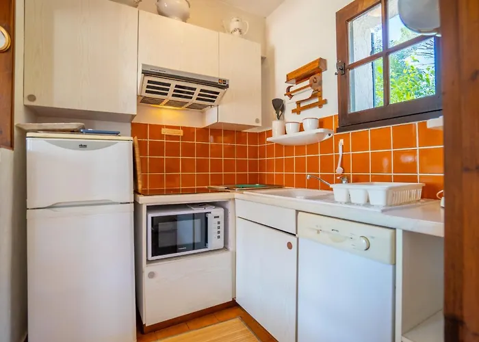 Holiday home Domaine Des Restanques By Interhome *