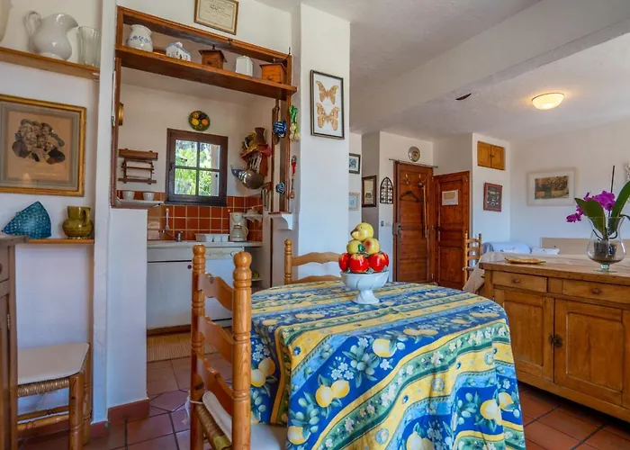 Domaine Des Restanques By Interhome *