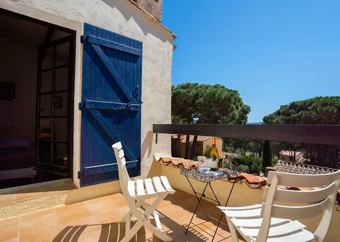 Holiday home Domaine Des Restanques By Interhome